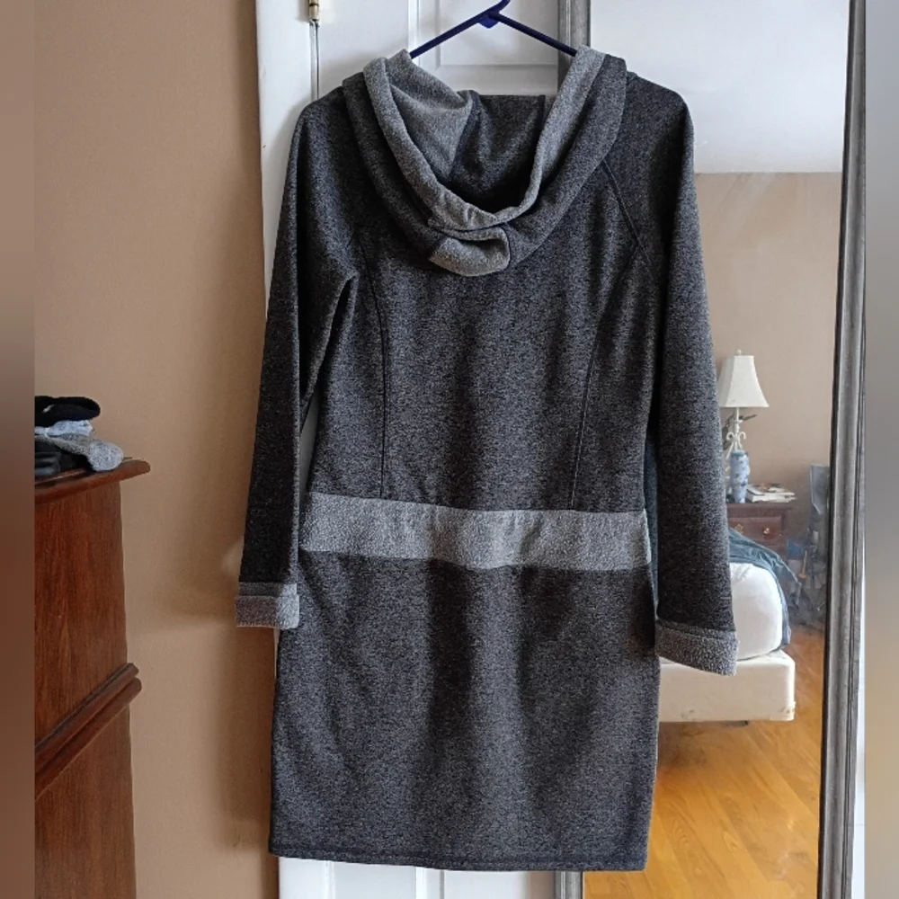 Freedom Trail Gray Fleece Hooded Sweater Dress Cowl Neck Pockets P/S Knee Length - Picture 7 of 11